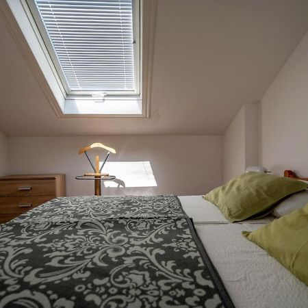 Apartments Inn Baška Voda エクステリア 写真