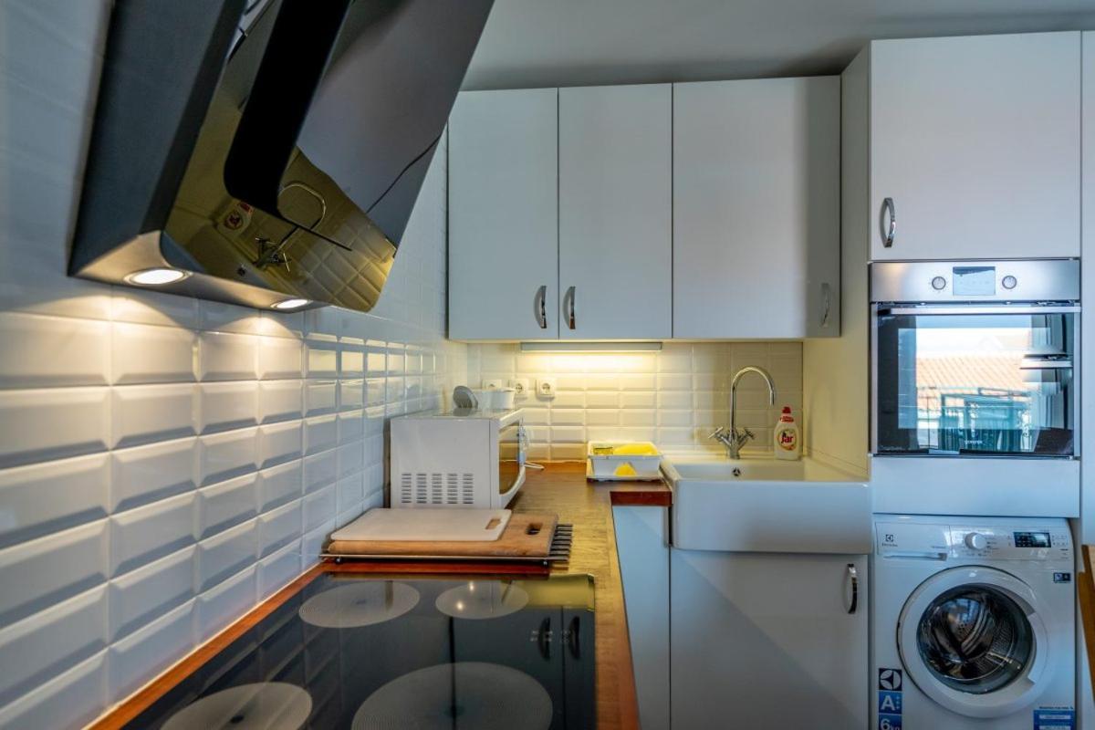 Apartments Inn Baška Voda エクステリア 写真