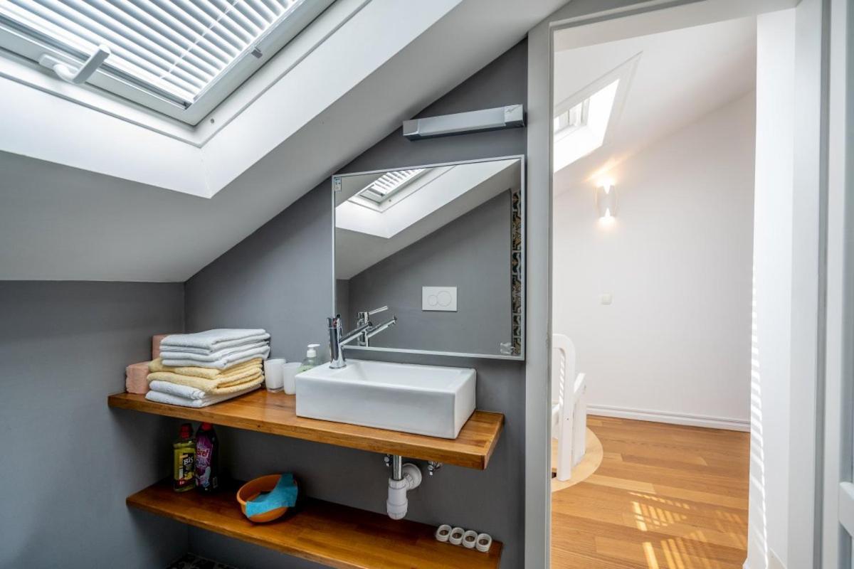Apartments Inn Baška Voda エクステリア 写真