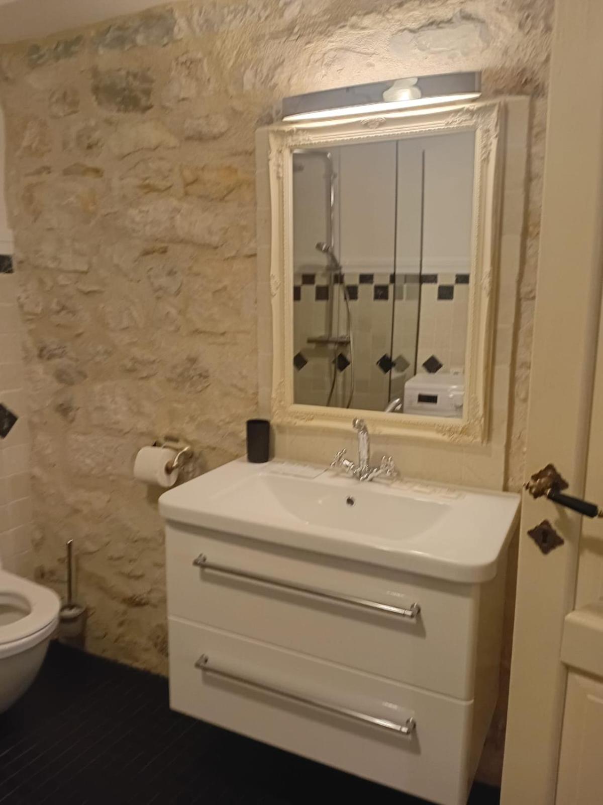 Apartments Inn Baška Voda エクステリア 写真